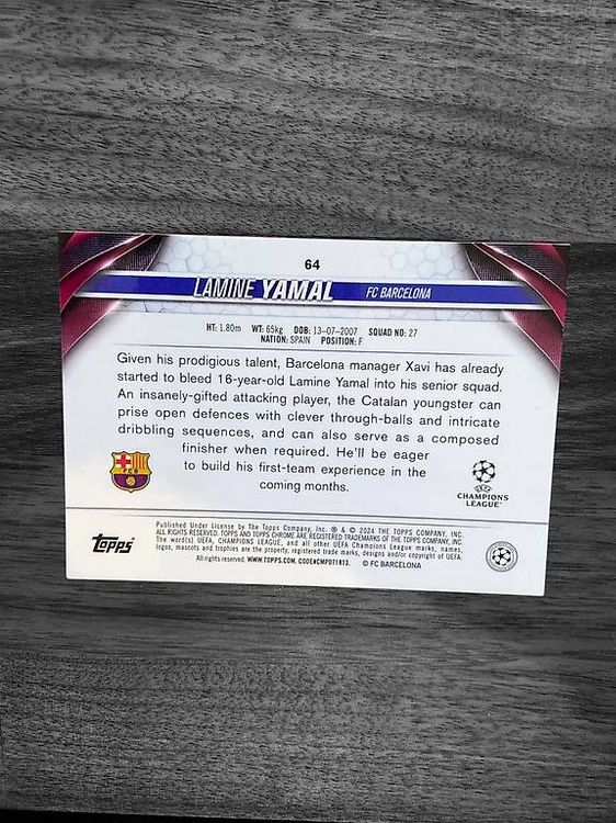 2024-25 Topps Chrome UEFA - Lamine Yamal - Green Refractor /399 - FC Barcelona